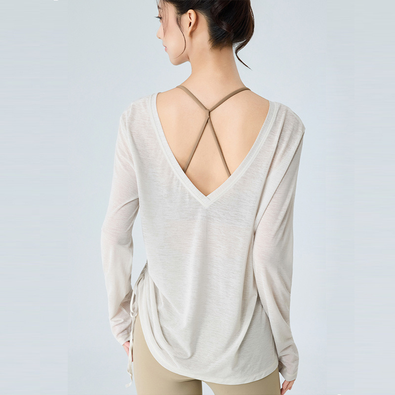 เสื้อโยคะ PofyBofy แบบหลวม คอว - Pilates V Yoga บทวิจารณ์และราคา